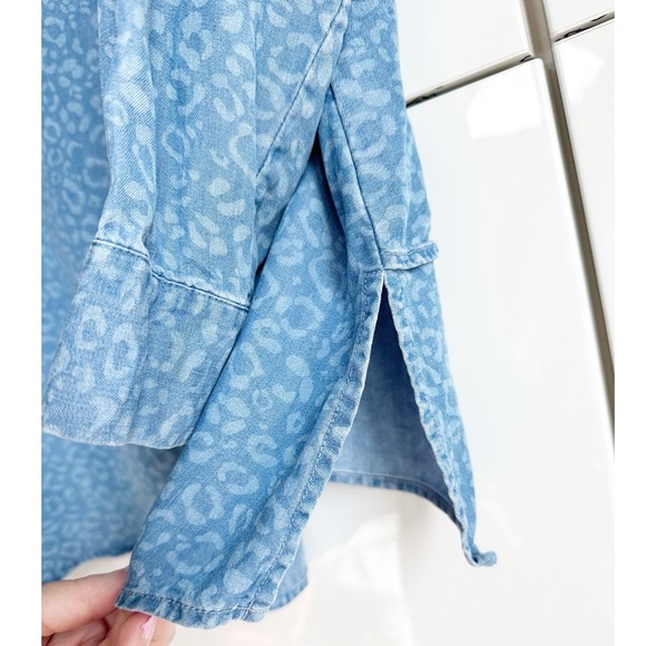 Soft Surroundings Denim Top Animal Print Tencel Size Petite Large - Picture 6 of 9